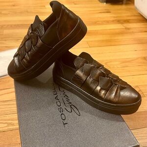 Toscablu Black Leather Sneakers